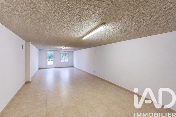 Maison à vendre 6 pièces 205 m² Corbeil-Essonnes