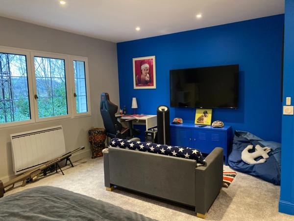 Propriété d’Exception à Lisieux – Maison de 255 m² sur 3 Hectares avec dépendances
