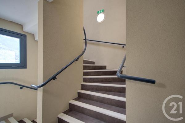 Appartement à vendre  2 pièces - 56,67 m2 SALLANCHES - 74