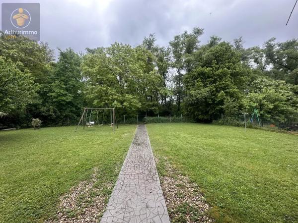 Vente                                                      Maison
                        
                     6 pièces                      150 m2                     à Maizières-Lès-Metz