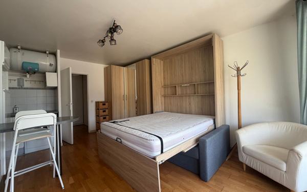 Appartement à louer    1 pièce • 26,58 m2 Paris 20