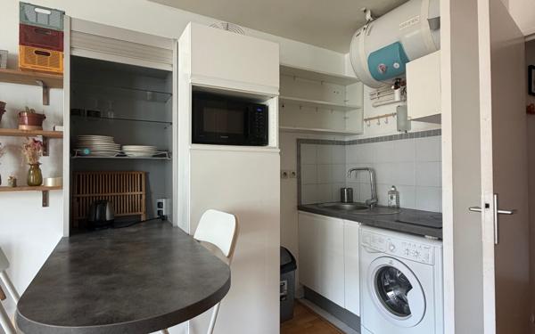 Appartement à louer    1 pièce • 26,58 m2 Paris 20