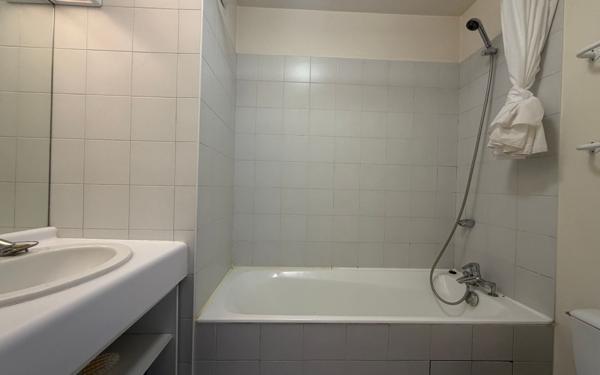 Appartement à louer    1 pièce • 26,58 m2 Paris 20