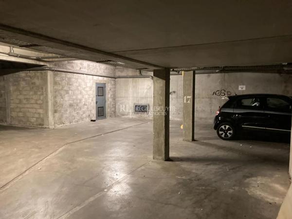 Bureau à louer à Décines-Charpieu (69150)