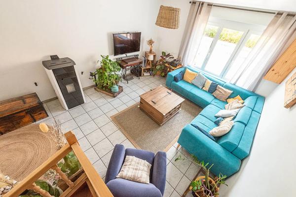 Maison à vendre 9 pièces 131.2m² Mortagne-du-Nord (59158)