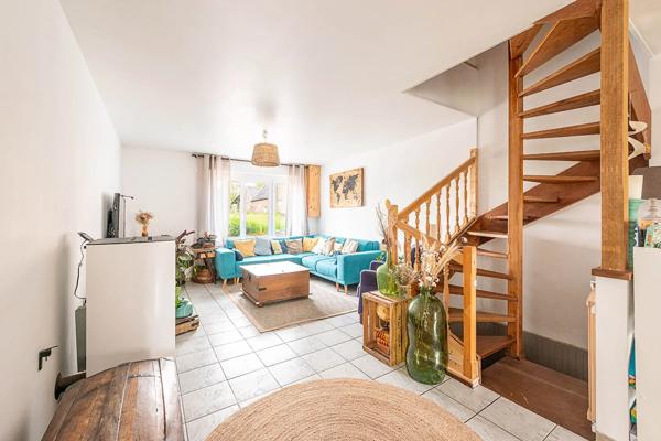 Maison à vendre 9 pièces 131.2m² Mortagne-du-Nord (59158)