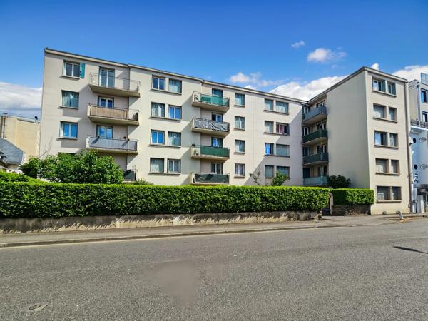 Appartement à vendre 4 pièces avec balcon, cave et parking sécurisé TARBES (65)