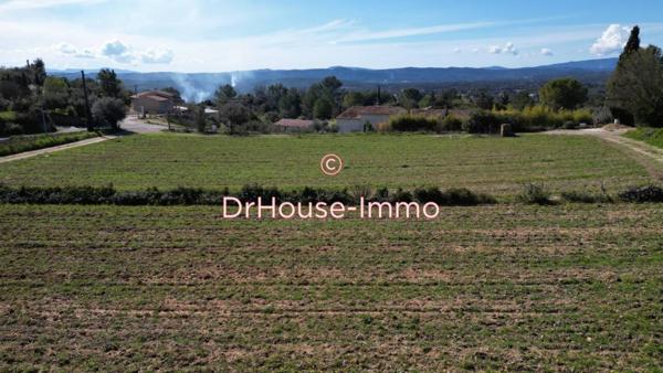 Terrain à vendre de 1 261 m²