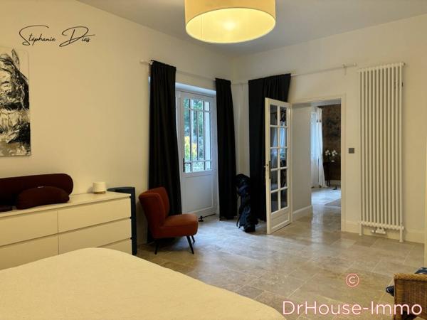 Maison à vendre 8 pièces de 234 m²