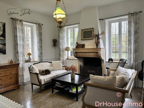 Maison à vendre 8 pièces de 234 m²