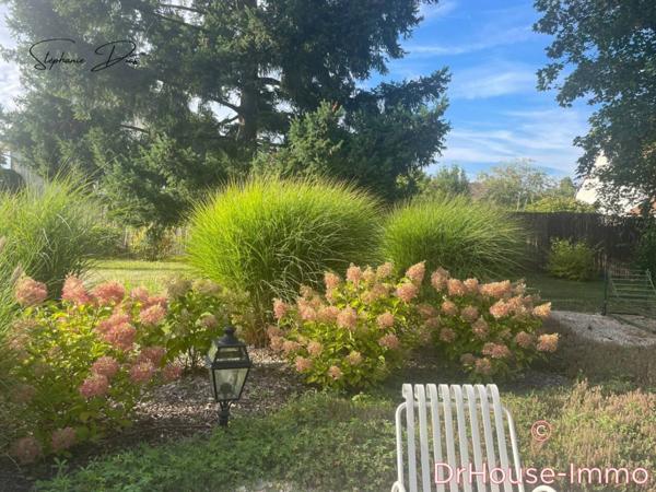 Maison à vendre 8 pièces de 234 m²