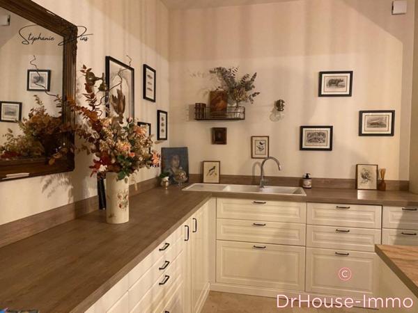 Maison à vendre 8 pièces de 234 m²