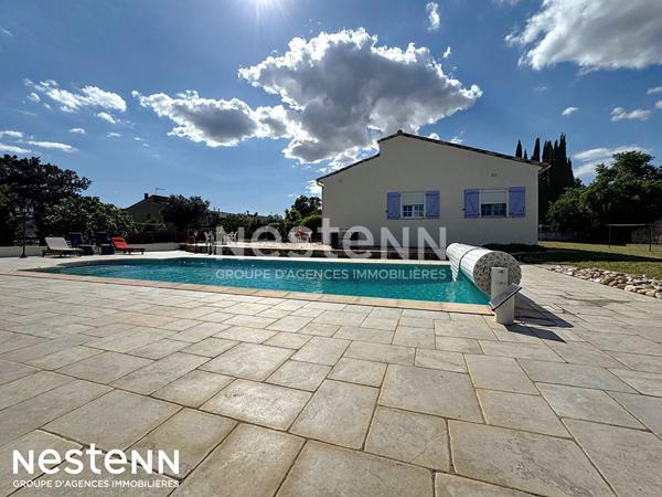 NEVIAN maison T5 de plain-pied, libre de 4 faces, avec toiture neuve