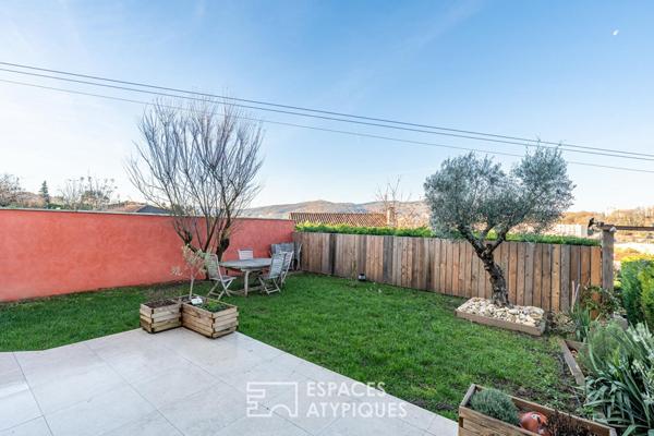 Maison Familiale rénovée sur les hauteurs de Neuville sur Saône