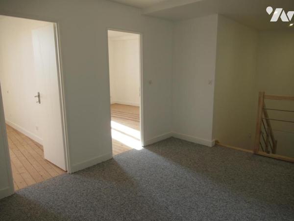 Maison de ville T5 de 140 m² avec garage