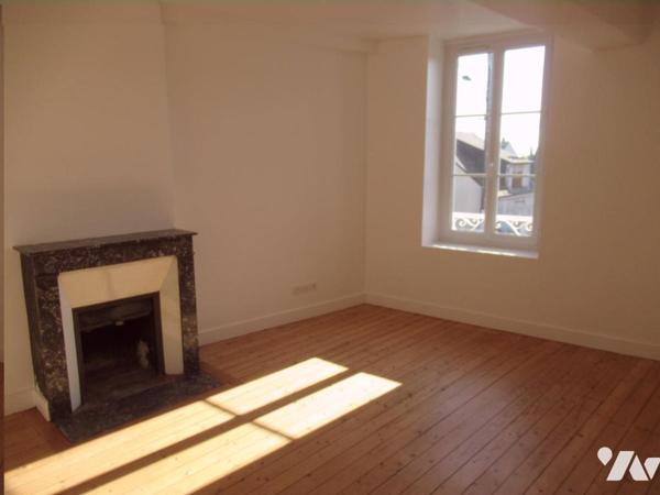 Maison de ville T5 de 140 m² avec garage