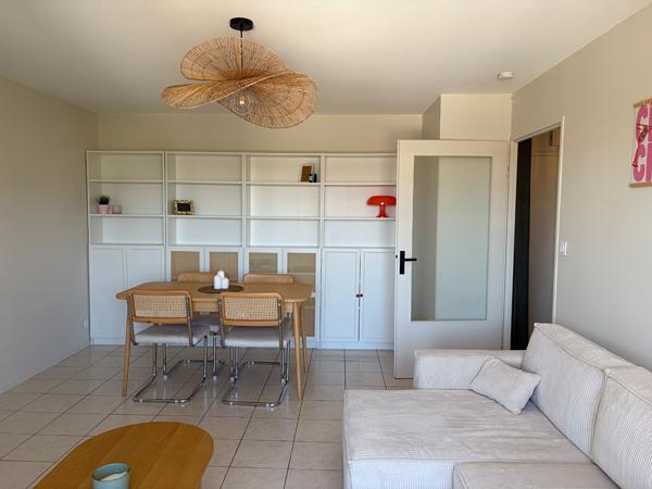 A louer - Appartement T2 meublé avec place de parking - Secteur Madeleine