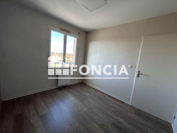 Location Appartement 2 pièces 38.02 m² - 14-18 RUE RENE CASSIN La Roche Sur Yon 85000