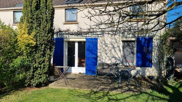 Maison - Fleury Mérogis quartier village 5 pièce(s) 96 m²