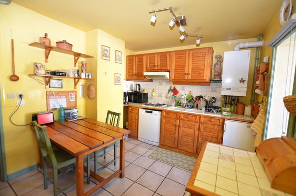 Maison - Fleury Mérogis quartier village 5 pièce(s) 96 m²