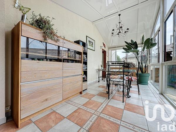 Maison de village 6 pièces de 130 m² à Guerville (78930)