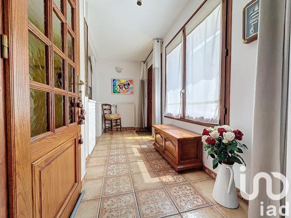 Maison de village 6 pièces de 130 m² à Guerville (78930)