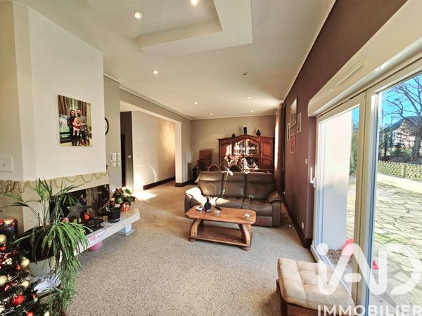 Maison à vendre 11 pièces 238 m² Conflans-en-Jarnisy