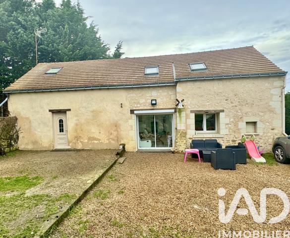 Maison à vendre 5 pièces 130 m² Vernoil-le-Fourrier