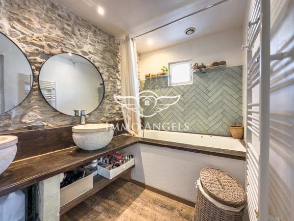 Appartement T3, 73,35 m2 loi carrez - Charme et Authenticité