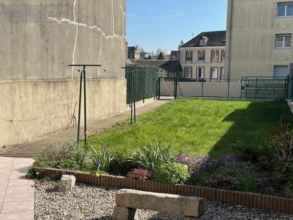 Maison de ville à vendre à Neufchâtel-en-Bray en Seine-Maritime (76270), ref : H 645