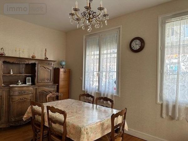 Maison de ville à vendre à Neufchâtel-en-Bray en Seine-Maritime (76270), ref : H 645