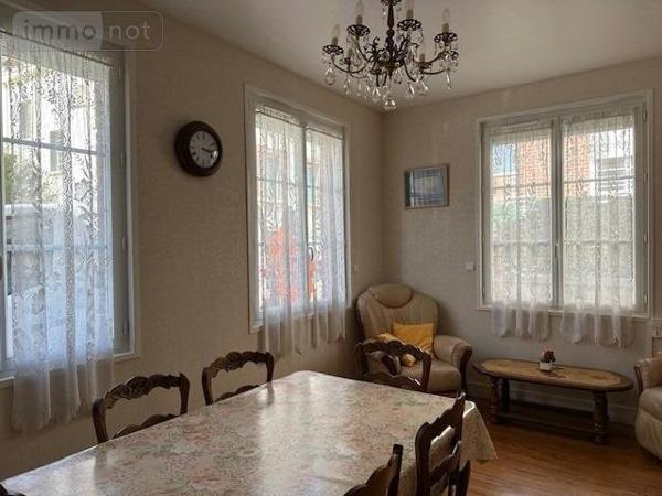 Maison de ville à vendre à Neufchâtel-en-Bray en Seine-Maritime (76270), ref : H 645