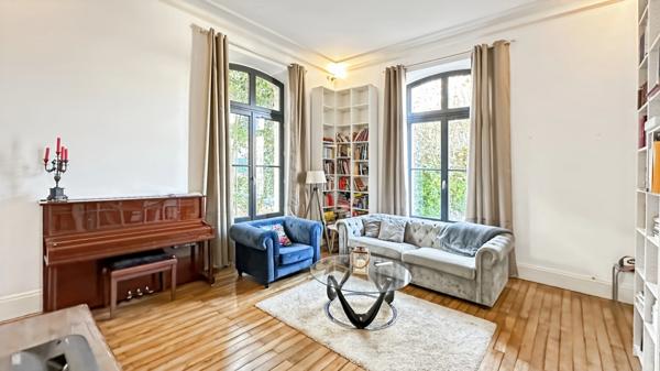 Majestueuse demeure rénovée centre ville de Bergerac