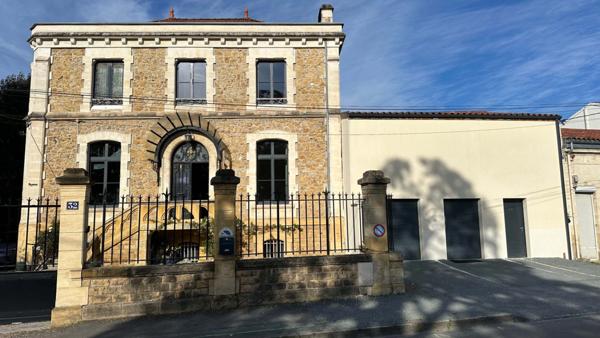 Majestueuse demeure rénovée centre ville de Bergerac