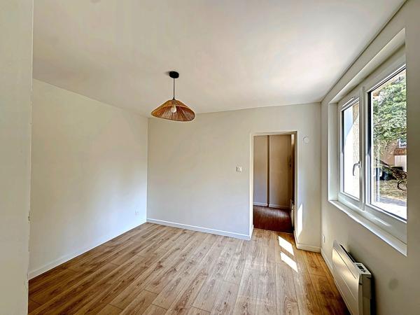 TOULOUSE - CHALETS - Charmant T2 rénové, lumineux et au calme , Toulouse