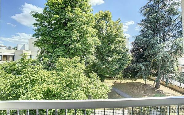 Appartement à louer    2 pièces •  Créteil