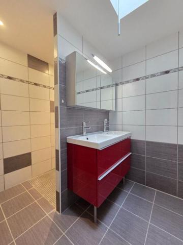 Maison  3 pièce(s) 82 m2