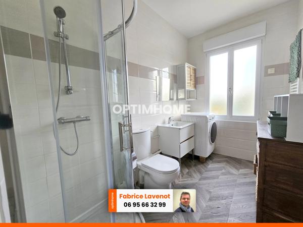 IDÉAL INVESTISSEUR !!! Maison 11 pièces avec 85 m² de surface au sol, rentabilité brute de 10 % ANGOULEME (16)