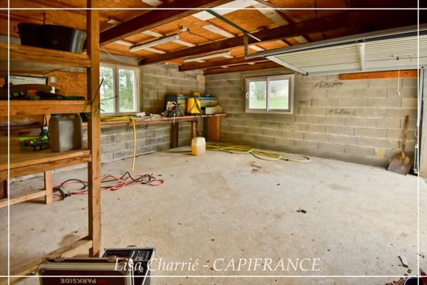 Maison à vendre 5 pièces de 137 m2 habitables sur 4017 m2 de terrain clôturé, garage, atelier, hangar et piscine proche de VIC FEZENSAC (32)