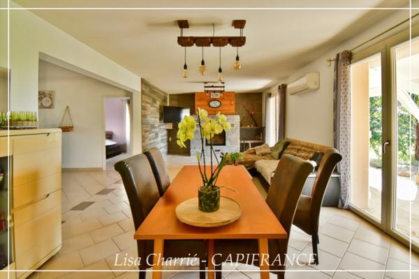 Maison à vendre 5 pièces de 137 m2 habitables sur 4017 m2 de terrain clôturé, garage, atelier, hangar et piscine proche de VIC FEZENSAC (32)