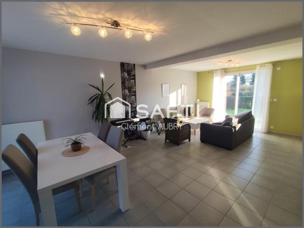 Pavillon 4 chambres avec terrain !