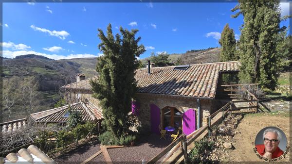 Mariac (07160) Vente prestige - Maison en pierres 290 m² - Le Cheylard - 2,6 Hectares de terrain