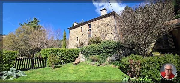 Mariac (07160) Vente prestige - Maison en pierres 290 m² - Le Cheylard - 2,6 Hectares de terrain