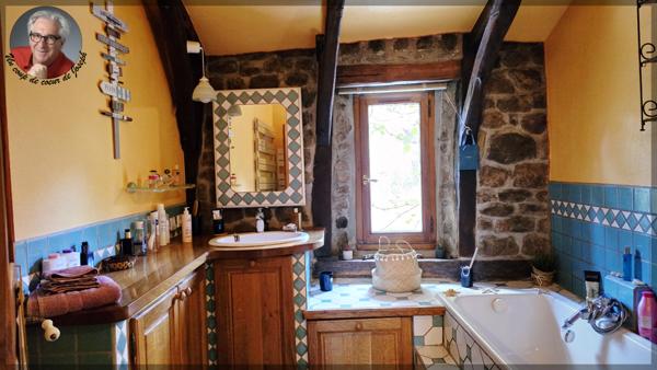 Mariac (07160) Vente prestige - Maison en pierres 290 m² - Le Cheylard - 2,6 Hectares de terrain