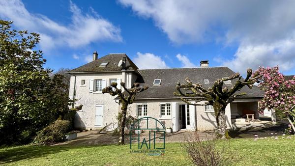 Maison 9 pièces - 180 m²