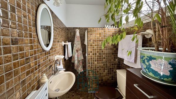 Maison 9 pièces - 180 m²