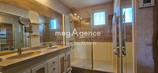 Maison à Dommartin, 69380 - 7 pièces 154m²