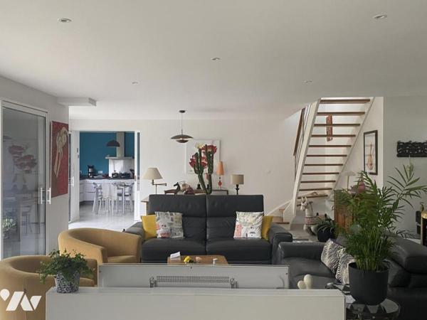 Villa d'exception au cœur de Vertou avec vue dégagée