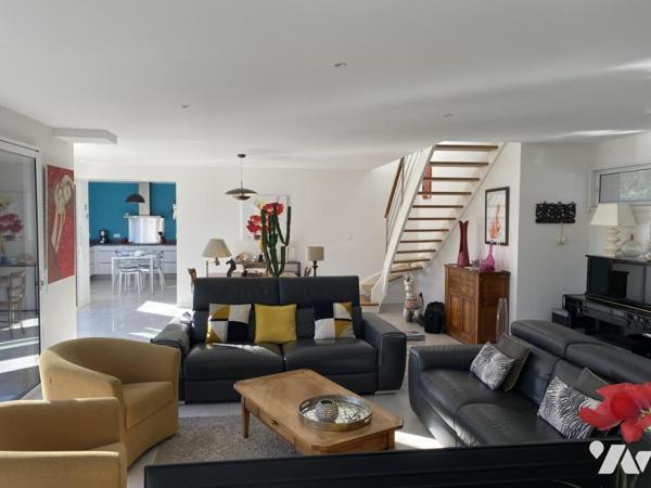 Villa d'exception au cœur de Vertou avec vue dégagée