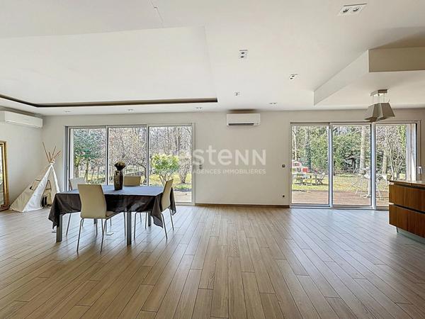 Maison Lamorlaye 7 pièce(s) 215 m2